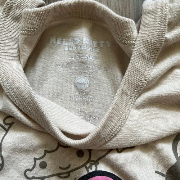 Hello Kitty and Friends Sanrio Shirt - Picture 3 of 4